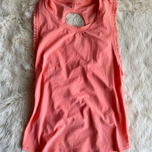 Lululemon Women's workout Top